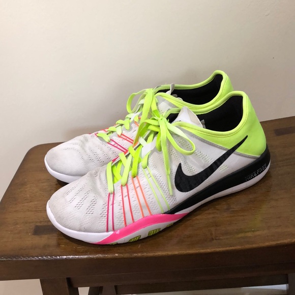 Nike Shoes - Nike Free TR 6 Training Shoe Women’s 8
